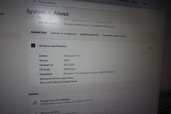 Dell OPtiPlex 5070 Desktop Computer with Keyboard and Mouse - Need  Monitor-System Info in Photos