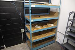 Adjustable Shelving - 6 Shelves