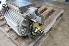 Used Haas 30-8037 12k Inline AC Spindle Motor / Yaskawa Type UAKB-31BHA14, From 2013 VM-3