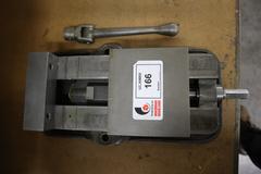 Kurt D-60 6" Machine Vise with Handle