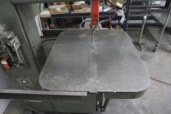 Grob 4V-18 Vertical Band Saw, 18" Throat, Blade Welder | Grinder, Variable Band Speed, Tilting Work Table w Pneumatic Feed