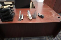 Desk with Return, 2 Hon 2-Drawer File Cabinets, Office Chair and Contents