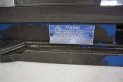 Kurt D688 6" Machine Vise with Aluminum Soft Jaws and Handle