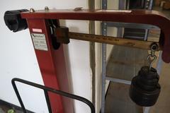 Northern 1000 lb Rolling Manual Shipping Scale with Slide Rule and Weights
