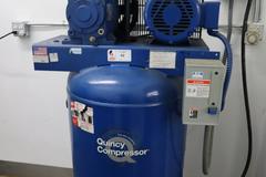 Quincy QT-7.5 Air Compressor, 7.5 HP, 80 Gallon Vertical Air Tank