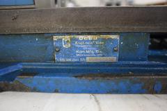 Kurt D688 6" Machine Vise with Steel Hard Jaws and Handle