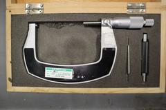 SPI & Etalon Standard Micrometers (6pcs), (2) Etalon 0-1", (2) Etalon 1-2", (1) SPI 2-3", (1) SPI 3-4", In Wood Cases