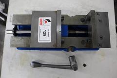 Kurt DX6 6" Machine Vise with Hard Jaws and Handle