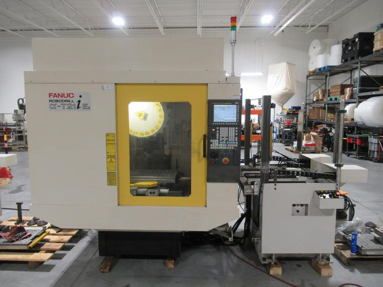 Fanuc Robodrill Alpha T21iEL CNC Drilling/Tapping Machine w/Automatic Pallet Changer, Renishaw Probing System, 21 ATC