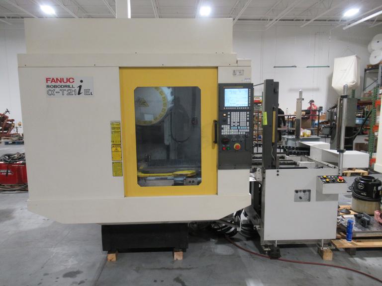 Fanuc Robodrill Alpha T21iEL CNC Drilling/Tapping Machine w/Automatic Pallet Changer, Renishaw Probing System, 21 ATC and MORE!!!