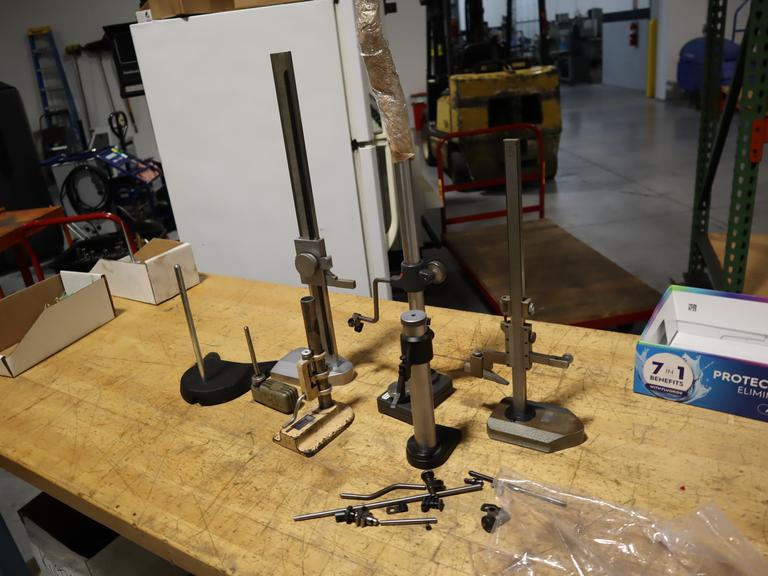 Indicator and Vernier Height Stands (7pcs) with Accessories