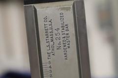 Starrett #254, 26" Vernier Manual Height Gage 