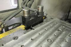Fanuc Robodrill Alpha T21iEL CNC Drilling/Tapping Machine w/Automatic Pallet Changer, Renishaw Probing System, 21 ATC