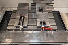 Haas VF-1D CNC Vertical Machining Center, Haas Coldfire CNC Control, 10,000 RPM, 20 ATC, LESS THAN 3000 SPINDLE HOURS